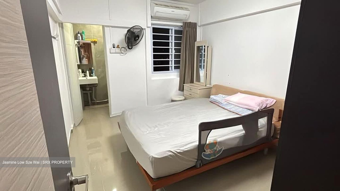 Blk 706 Clementi West Street 2 (Clementi), HDB 3 Rooms #575817581